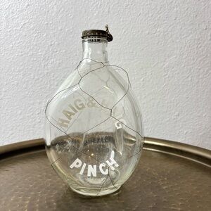 Vintage Haig & Haig Pinch glass whiskey bottle with cap and wire